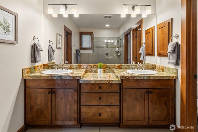 241 Black Nugget Lane, Cle Elum, WA 98922