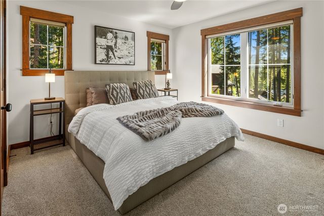 241 Black Nugget Lane, Cle Elum, WA 98922