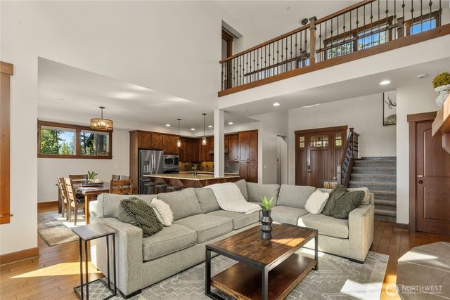 241 Black Nugget Lane, Cle Elum, WA 98922