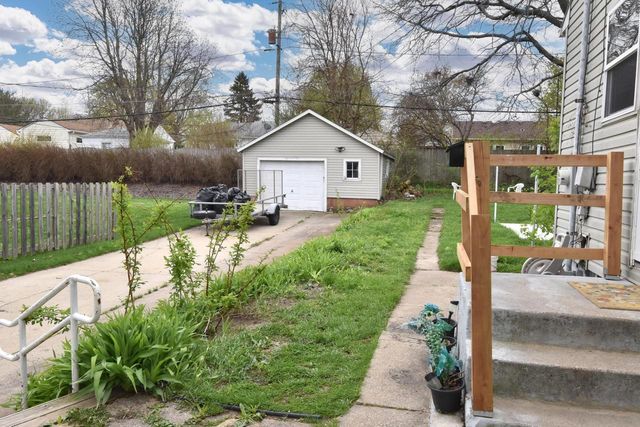 3337 Waterford AVENUE, Saint Francis, WI 53235