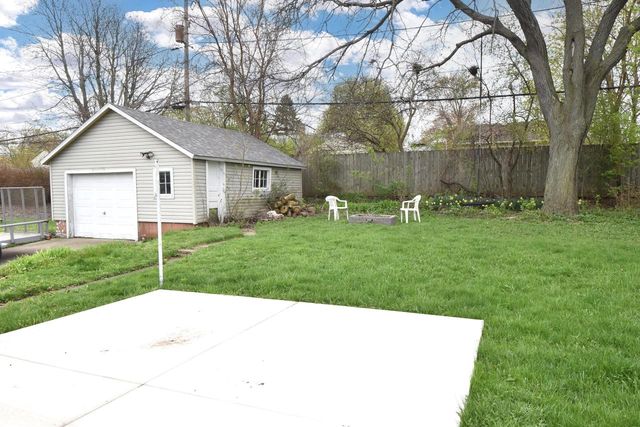 3337 Waterford AVENUE, Saint Francis, WI 53235