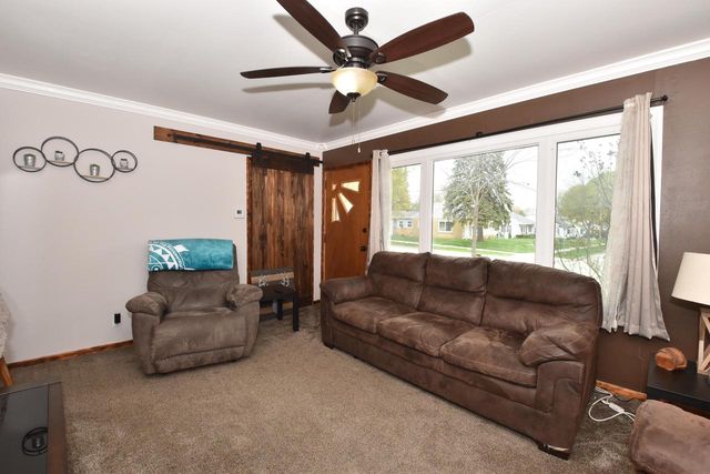 3337 Waterford AVENUE, Saint Francis, WI 53235