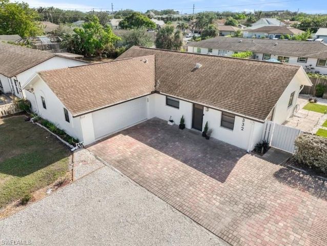 1332 Granada BLVD, Naples, FL 34103