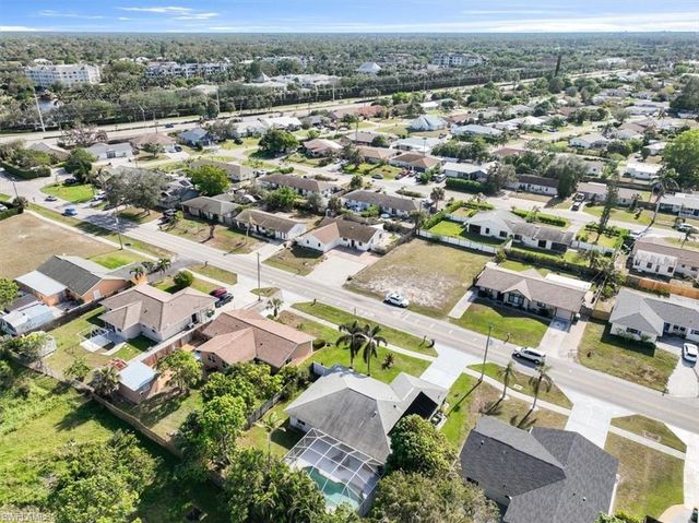 1332 Granada BLVD, Naples, FL 34103