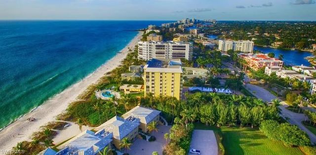 1332 Granada BLVD, Naples, FL 34103