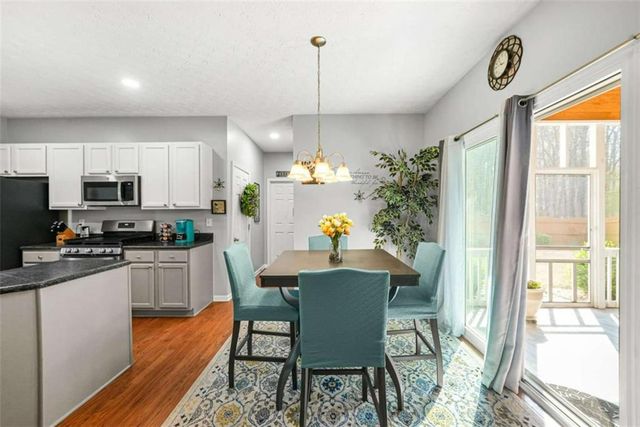 2325 Village Green Drive, Fairburn, GA 30213
