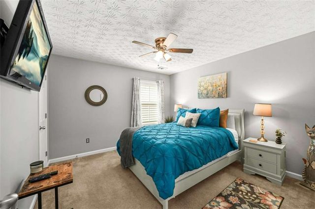 2325 Village Green Drive, Fairburn, GA 30213