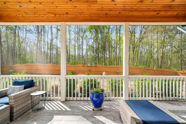 2325 Village Green Drive, Fairburn, GA 30213