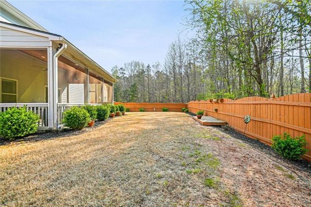 2325 Village Green Drive, Fairburn, GA 30213
