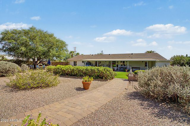 4340 E Vermont Avenue, Phoenix, AZ 85018