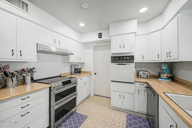 4340 E Vermont Avenue, Phoenix, AZ 85018