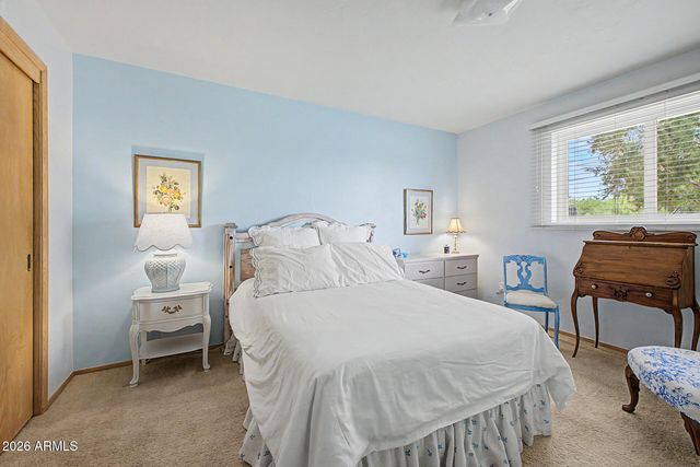 4340 E Vermont Avenue, Phoenix, AZ 85018