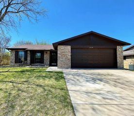 705 Coolwood Lane, Mesquite, TX 75149
