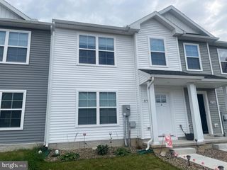8796 HILLSIDE WAY, Waynesboro, PA 17268