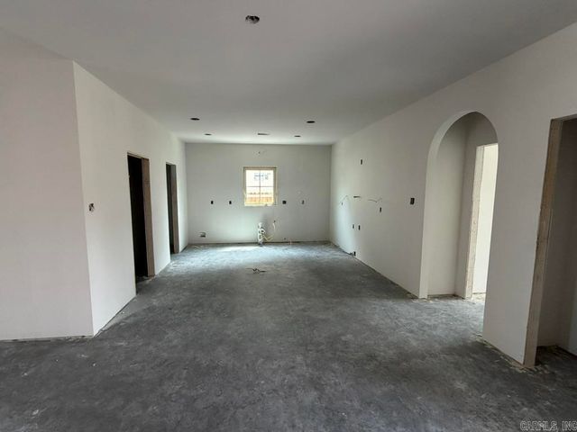 4 Songbird Cove, Greenbrier, AR 72058