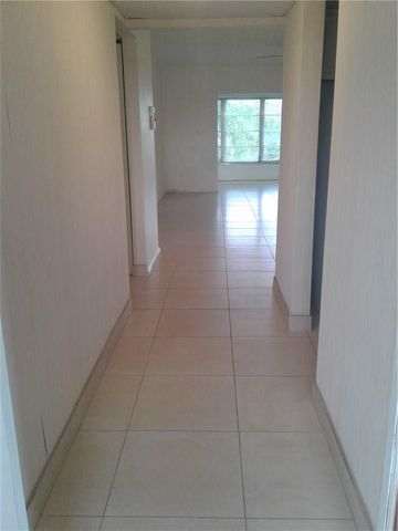 1030 Country Club Drive 401, Margate, FL 33063