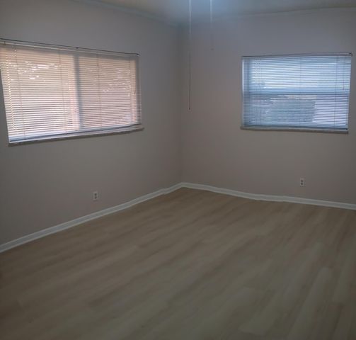 1030 Country Club Drive 401, Margate, FL 33063