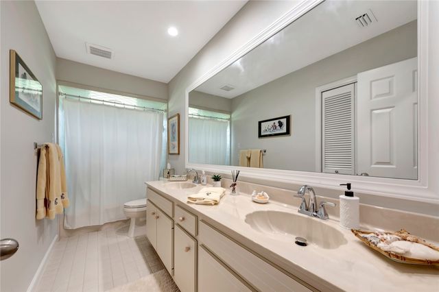 518 River Drive, Vero Beach, FL 32963