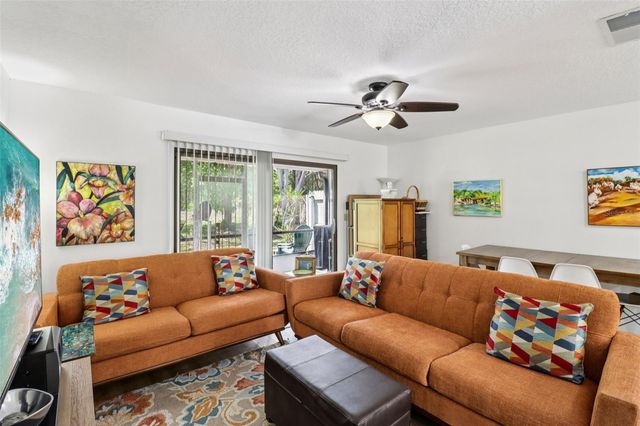 60 SHEOAH BOULEVARD 38A, Winter Springs, FL 32708