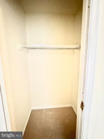 122 CAERNARVON CT, Exton, PA 19341