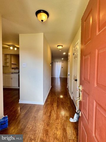 122 CAERNARVON CT, Exton, PA 19341