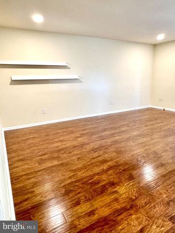 122 CAERNARVON CT, Exton, PA 19341