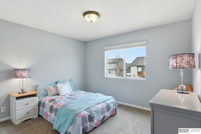 18814 Briar Street, Omaha, NE 68136