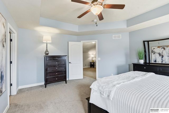 18814 Briar Street, Omaha, NE 68136