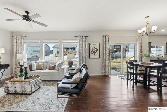 18814 Briar Street, Omaha, NE 68136