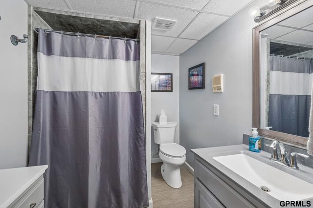 20512 Antler Circle, Elkhorn, NE 68022