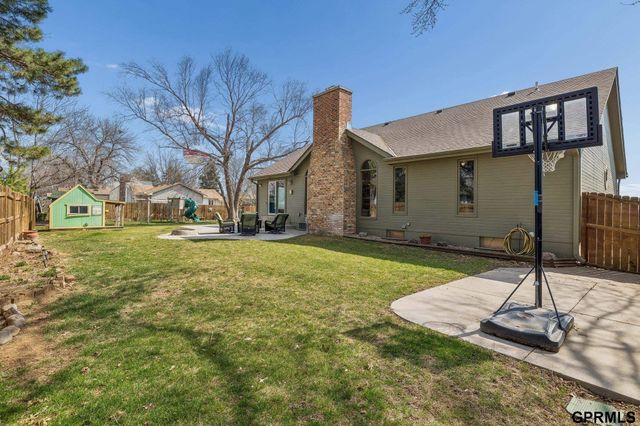 20512 Antler Circle, Elkhorn, NE 68022