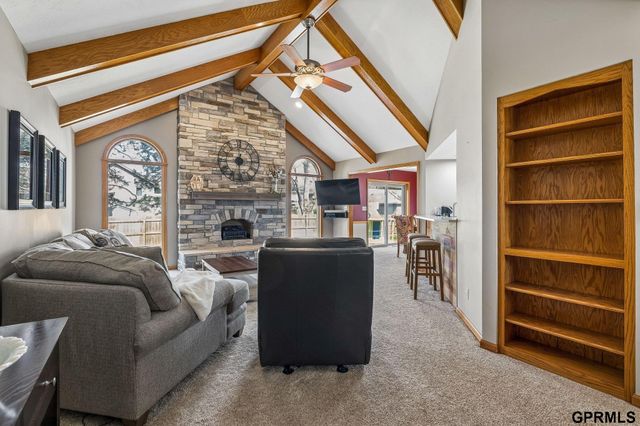 20512 Antler Circle, Elkhorn, NE 68022