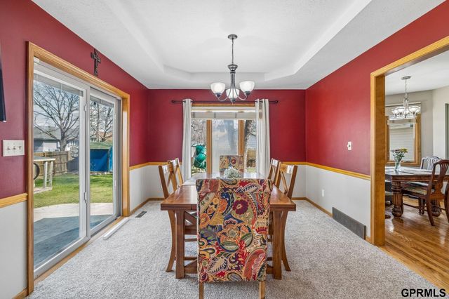 20512 Antler Circle, Elkhorn, NE 68022