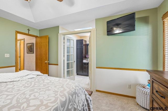 20512 Antler Circle, Elkhorn, NE 68022