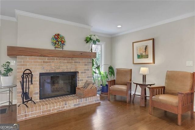 5077 Vernon Oaks Drive, Atlanta, GA 30338