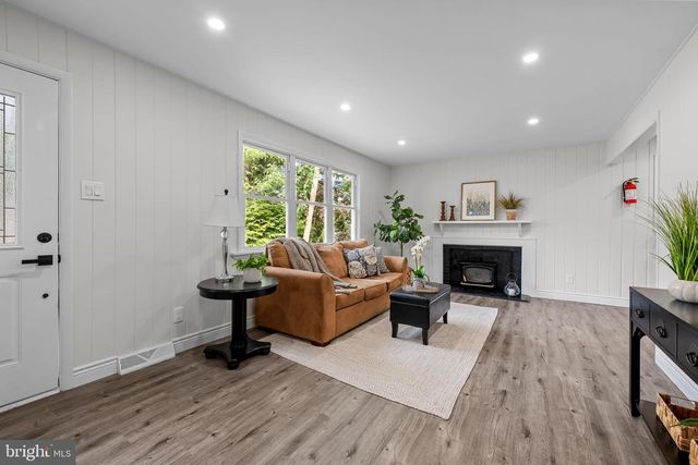 23 LENAPE, Medford Lakes, NJ 08055