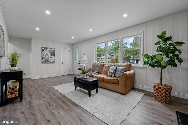 23 LENAPE, Medford Lakes, NJ 08055