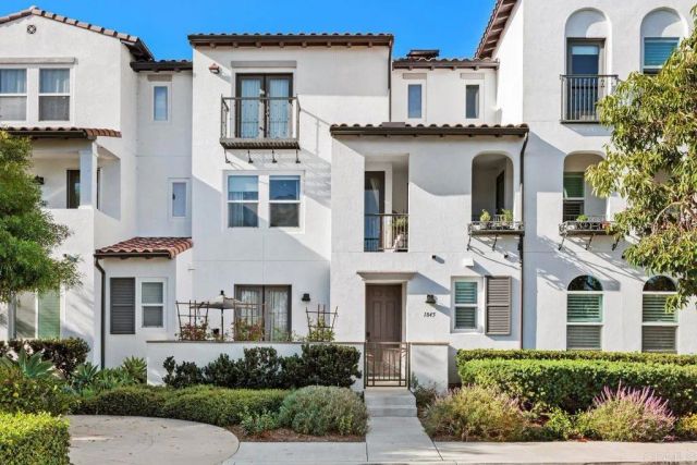 1845 Cliff Swallow Lane, Carlsbad, CA 92011
