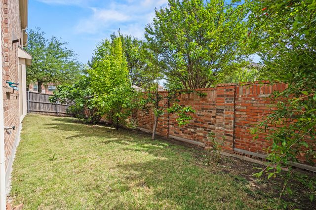 8401 Foothill Drive, Plano, TX 75024