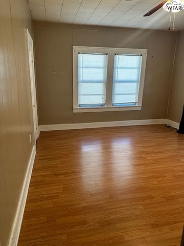 1809 MCGREGOR AVENUE, Wichita Falls, TX 76301