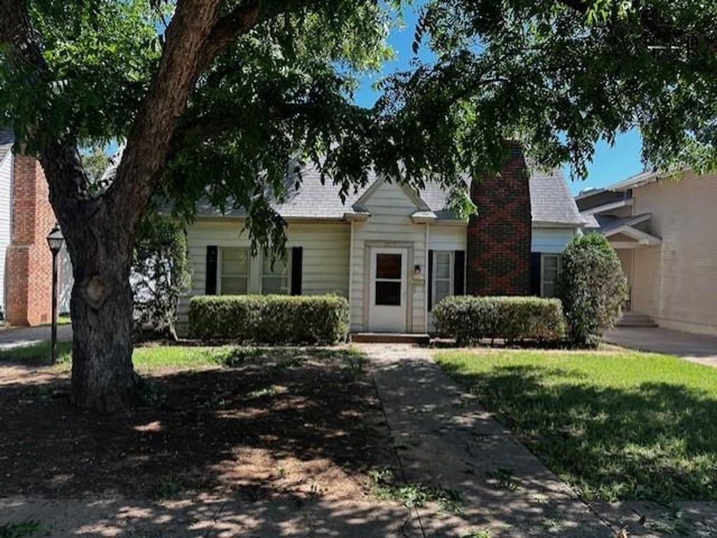 1809 MCGREGOR AVENUE, Wichita Falls, TX 76301