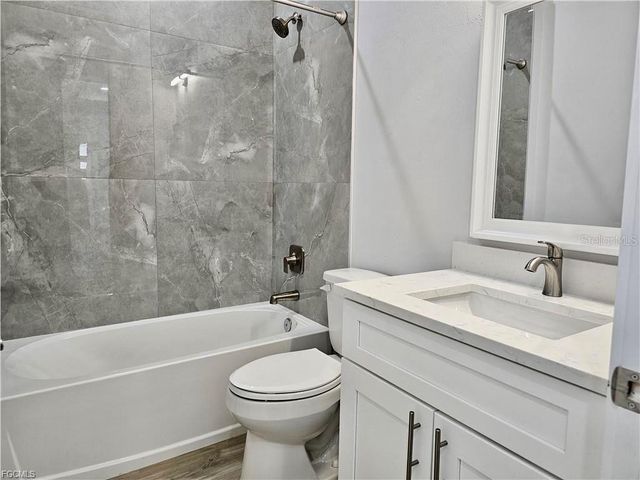 1425 NW 1ST STREET, Cape Coral, FL 33993