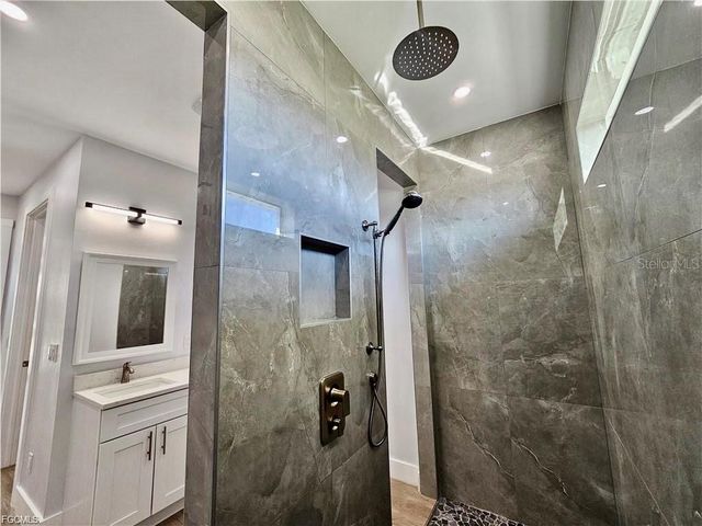 1425 NW 1ST STREET, Cape Coral, FL 33993