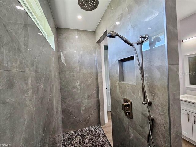 1425 NW 1ST STREET, Cape Coral, FL 33993