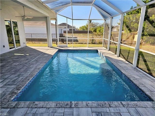 1425 NW 1ST STREET, Cape Coral, FL 33993