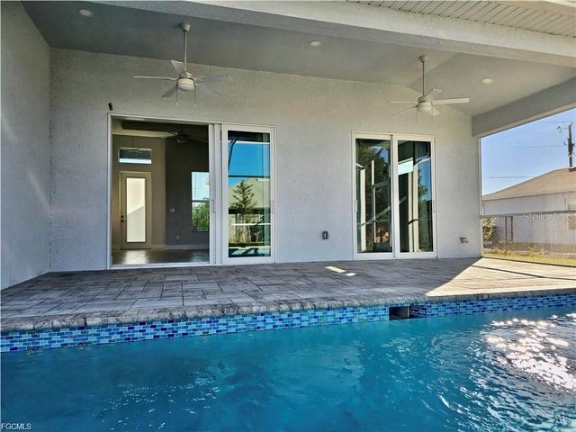 1425 NW 1ST STREET, Cape Coral, FL 33993