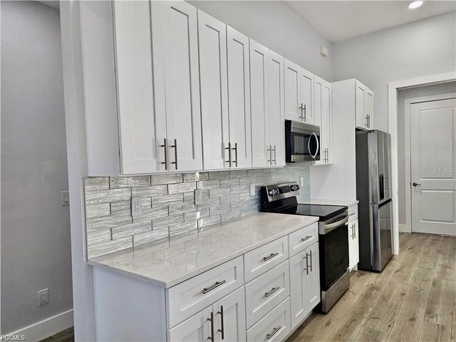 1425 NW 1ST STREET, Cape Coral, FL 33993