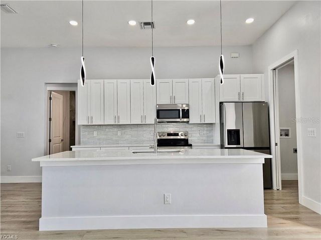 1425 NW 1ST STREET, Cape Coral, FL 33993