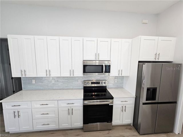 1425 NW 1ST STREET, Cape Coral, FL 33993