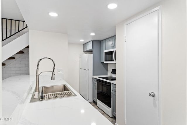 2630 Anchor Avenue, Port Hueneme, CA 93041